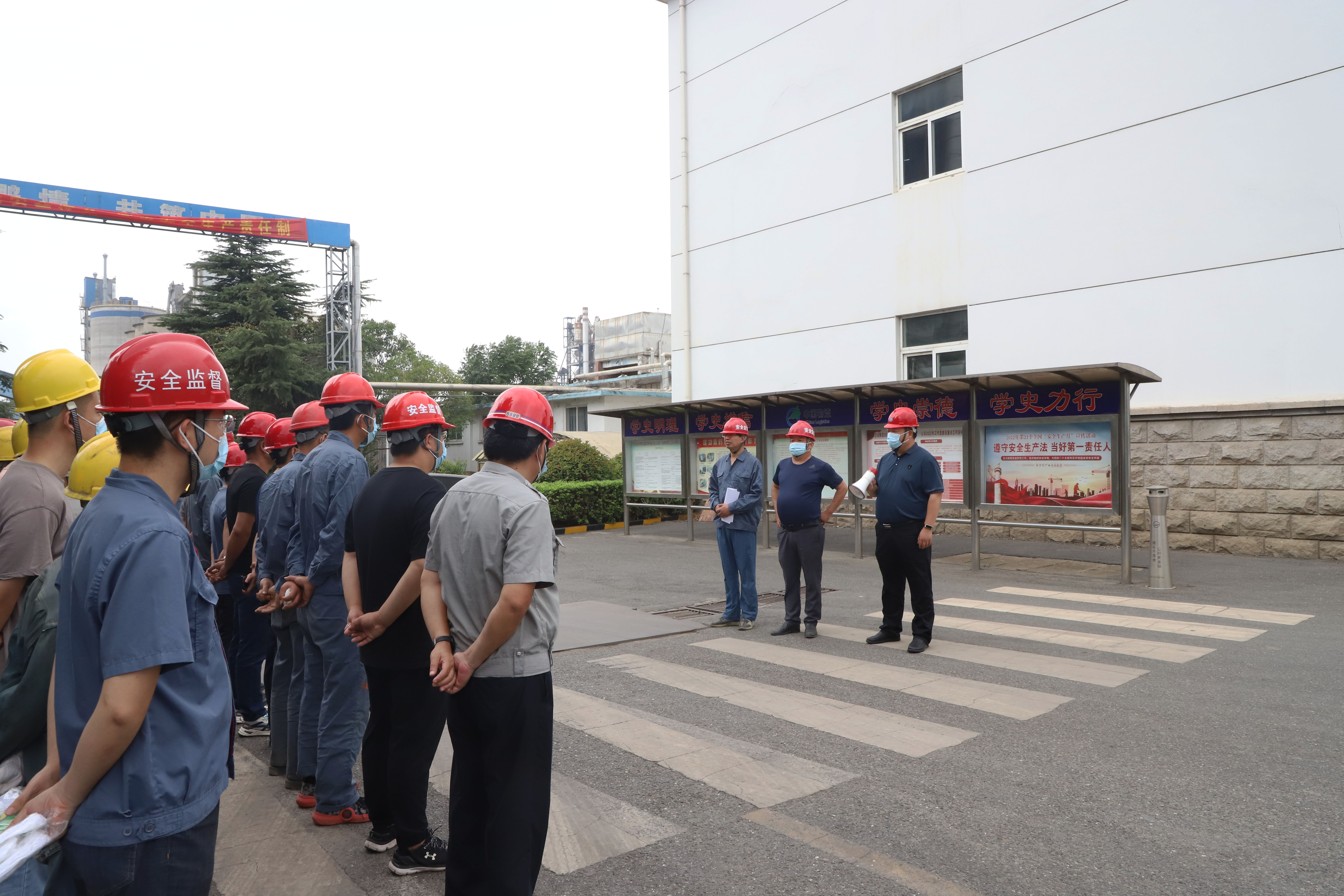 公司開展脫硫脫硝泄露事故專項應急救援演練